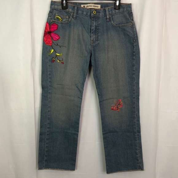 GAP LOW RISE CROPPED STRECH FLORAL EMBROIDERED BLUE WASHED SIZE 8 - Picture 1 of 9